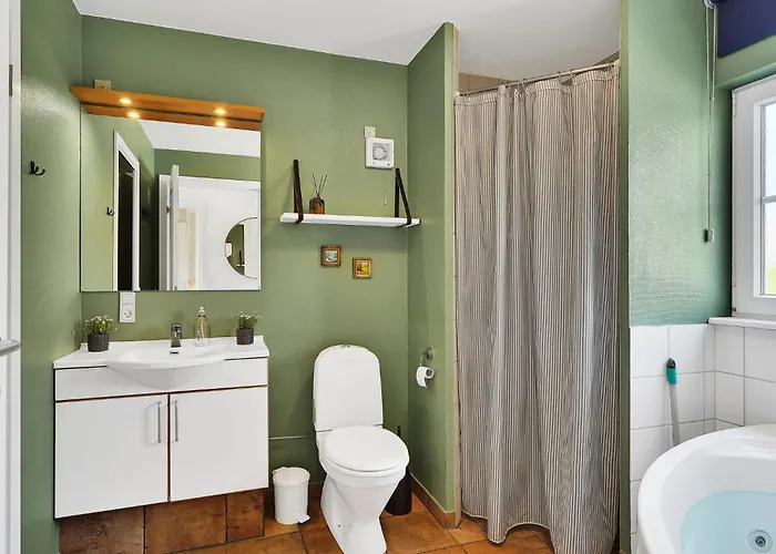 Cozy In Brenderup Fyn With Wifi Bro (Funen)